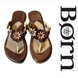Born B.O.C. Gorgeous Brown Genuine Leather Sandals Casual Summer Footwear Flower